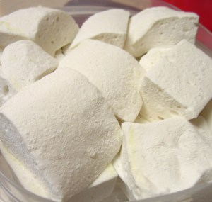 These luscious vanilla marshmallows are just waiting for a hot cup of cocoa to dunk in!